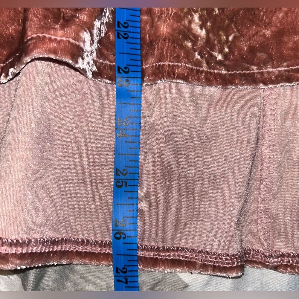 (S) POL Velvet Top - Picture 4 of 4